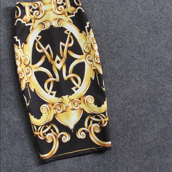NWT Black & Gold Baroque Pencil Skirt - Picture 4 of 7